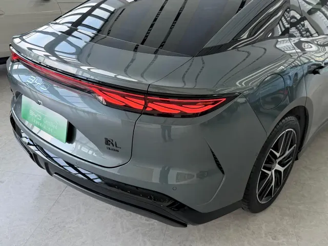 BYD Han L — Фото автомобиля 14