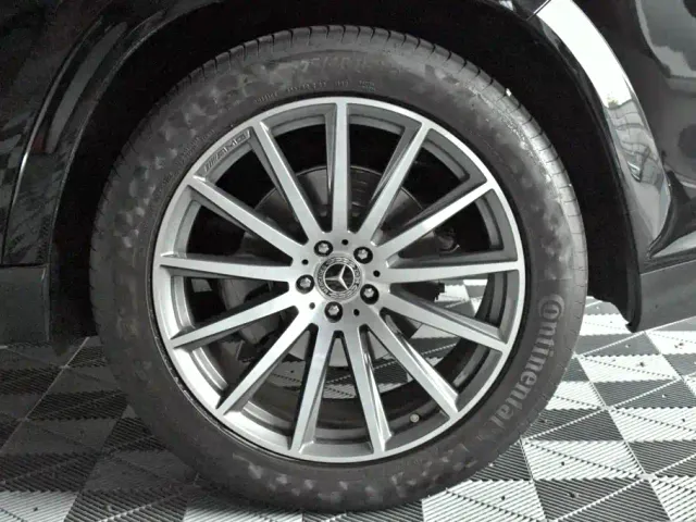 Mercedes-Benz GLS-Class — Фото автомобиля 20