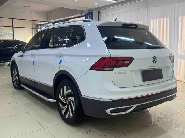 Volkswagen Tiguan L 2023 280TSI 2WD Trend Limited Edition — Фото автомобиля 4