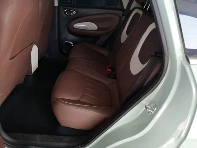 Wuling Bingo — Фото автомобиля 16