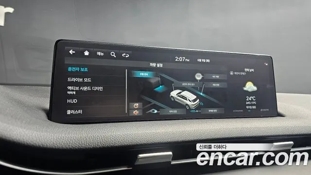 Genesis GV70 2.5T Бензин AWD — Фото автомобиля 16