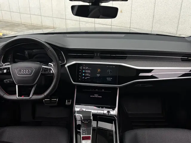Audi RS 6 — Фото автомобиля 14