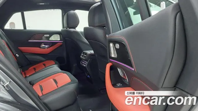 Mercedes-Benz GLE-Class — Фото автомобиля 10