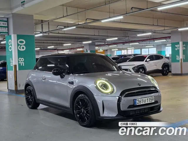Фотография автомобиля — Mini Cooper