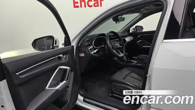 Audi Q3 35 TDI Premium Sportback — Фото автомобиля 9