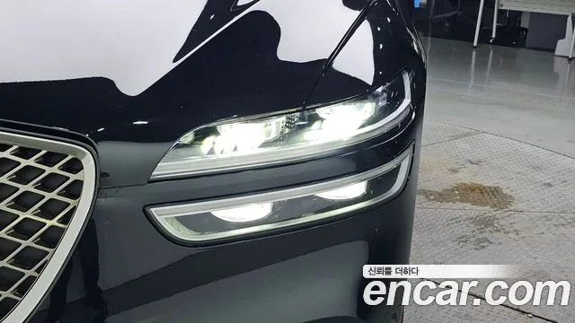 Genesis GV70 2.5T Бензин AWD — Фото автомобиля 19