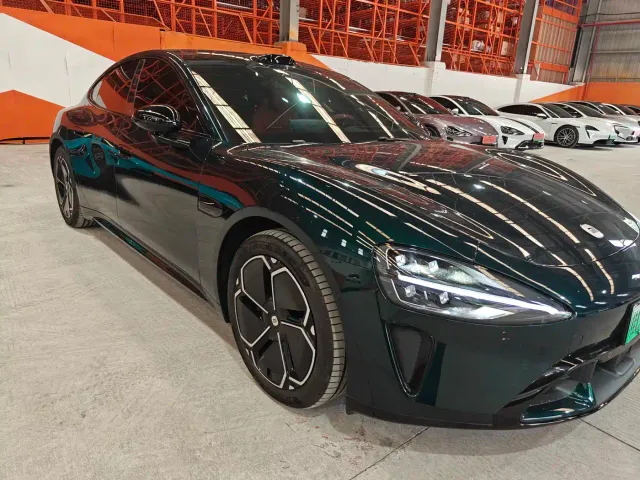 Xiaomi SU7 — Фото автомобиля 3
