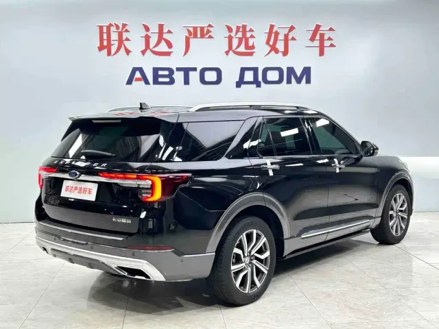 Ford Explorer — Фото автомобиля 6