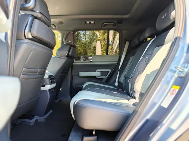 BYD FangChengBao Leopard 5 — Фото автомобиля 10