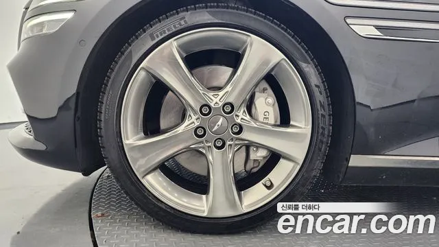 Genesis G80 RG3 — Фото автомобиля 5