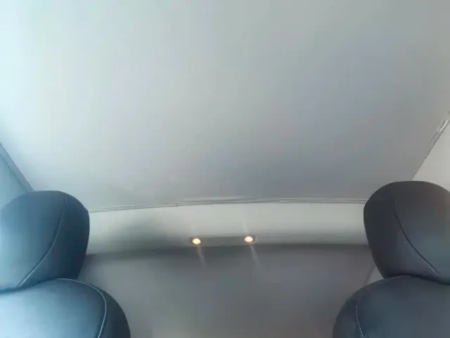 Tesla Model 3 2023 Rear-Wheel Drive — Фото автомобиля 16