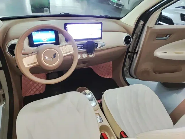 Wuling Hongguang Mini EV — Фото автомобиля 9