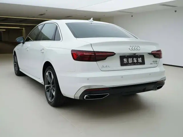 Audi A4L — Фото автомобиля 4