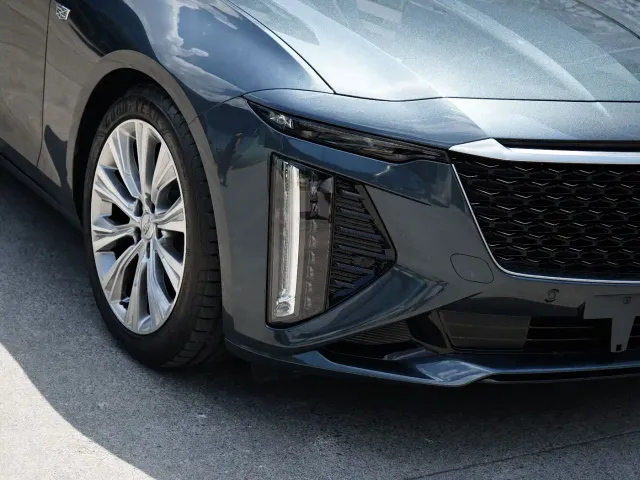 Cadillac CT6 — Фото автомобиля 8