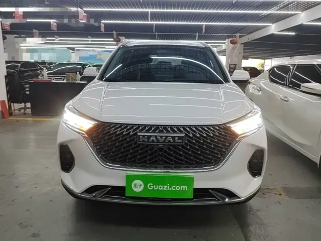 Haval M6 — Фото автомобиля 2