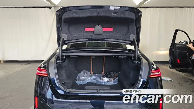 BMW 5-Series 5 серия (G60) 530i xDrive M Sport — Фото автомобиля 19
