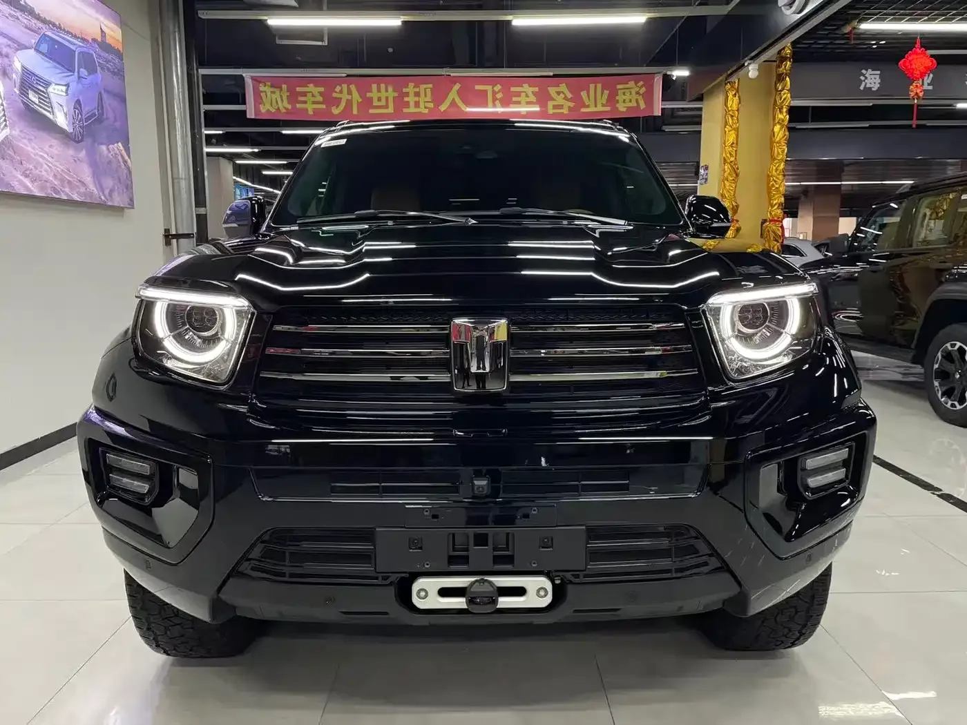 Tank Tank 700 New Energy 2024 Hi4-T Extreme Edition — Фото автомобиля 2