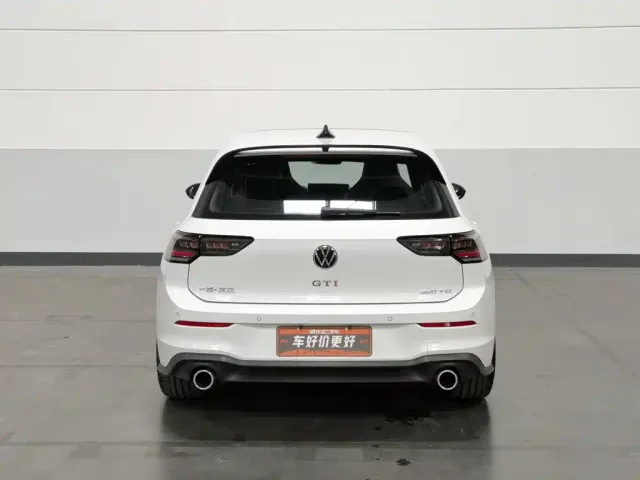 Volkswagen Golf GTI — Фото автомобиля 4