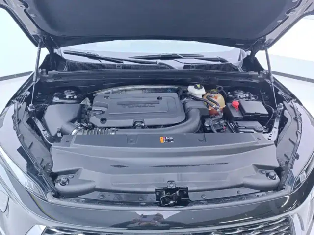 Buick Envision Plus — Фото автомобиля 10