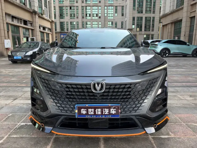 Changan UNI-T — Фото автомобиля 2