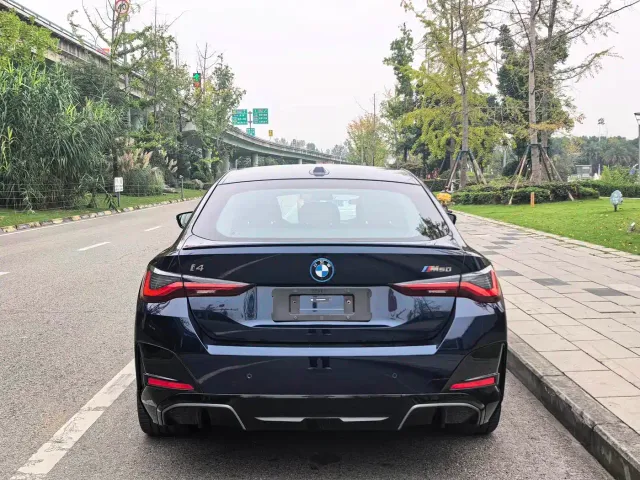 BMW i4 M50 — Фото автомобиля 7
