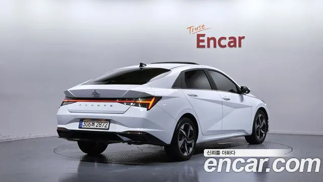 Hyundai AVANTE Avante (CN7) — Фото автомобиля 2