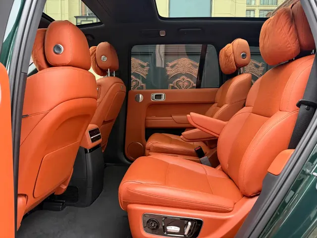 Li Auto L9 — Фото автомобиля 6