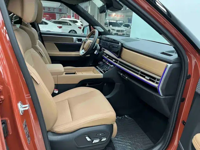 Hyundai Santa Fe — Фото автомобиля 19