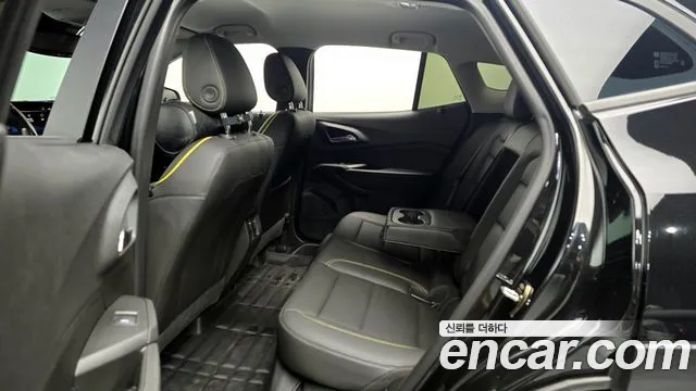 ChevroletGMDaewoo Trax Trax Кроссовер — Фото автомобиля 12