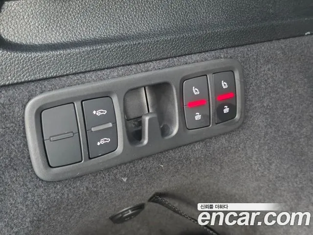 Audi Q7 — Фото автомобиля 17