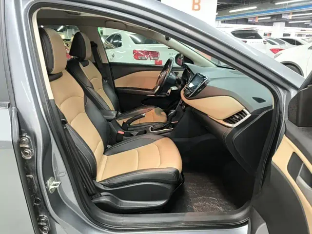 Chevrolet Monza — Фото автомобиля 24