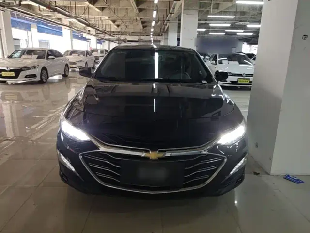 Chevrolet Malibu XL — Фото автомобиля 2