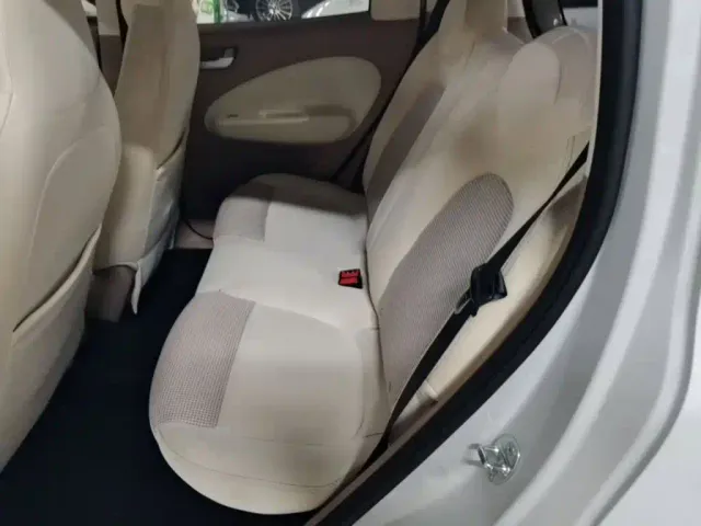 Wuling Hongguang Mini EV — Фото автомобиля 16