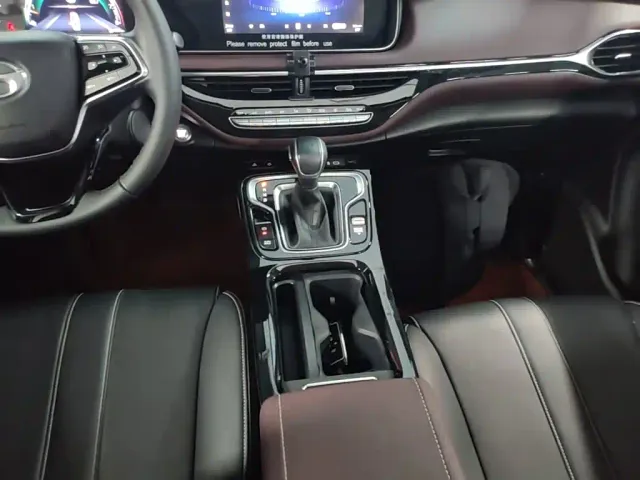 GAC Trumpchi M6 — Фото автомобиля 13