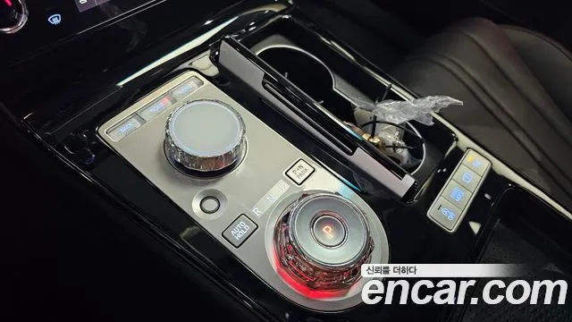 Genesis G80 Бензин 2.5 турбо 2WD — Фото автомобиля 9