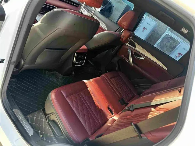Jetour X70 Plus — Фото автомобиля 6