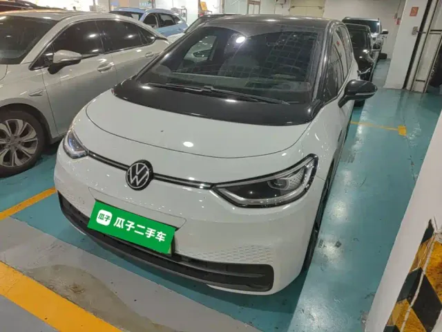 Фотография автомобиля — Volkswagen ID.3