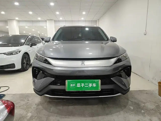 BYD Song Pro — Фото автомобиля 2