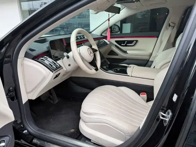 Mercedes-Benz S-Class — Фото автомобиля 5