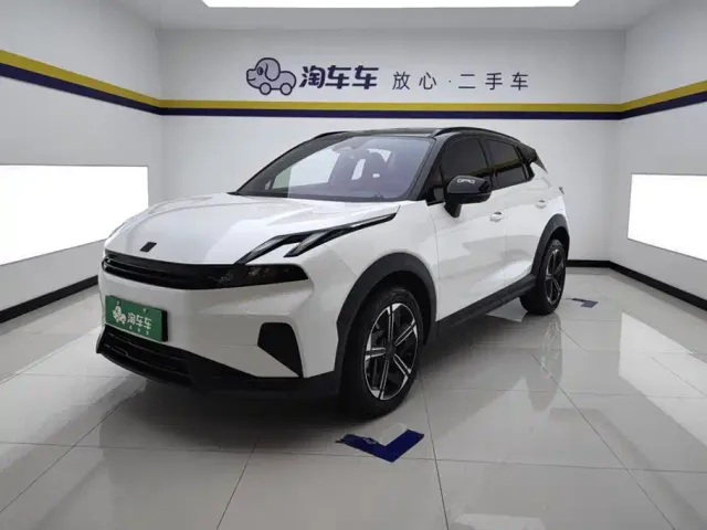 Фотография автомобиля — Lynk & Co 06 EM-P