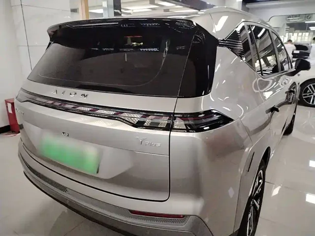 GAC Aion Y — Фото автомобиля 5