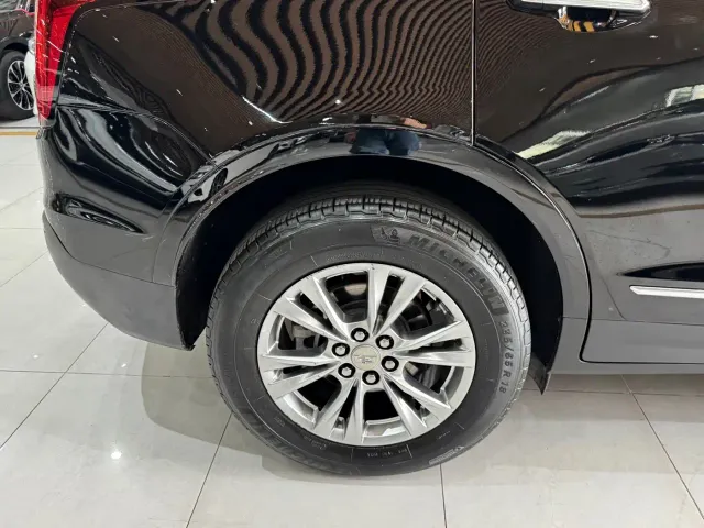 Cadillac XT5 — Фото автомобиля 19