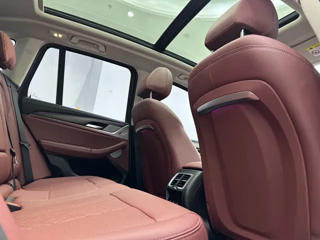 BMW X3 — Фото автомобиля 13