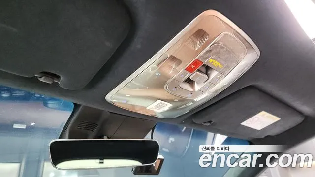 Genesis GV70 2.5T Бензин AWD — Фото автомобиля 17