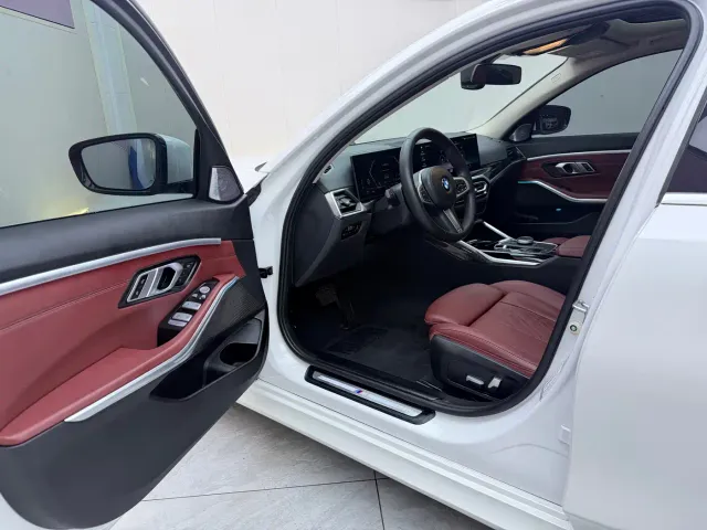 BMW 3 Series — Фото автомобиля 7