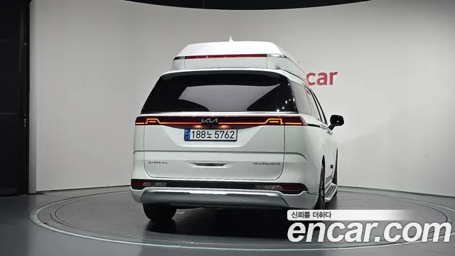 Kia Carnival 4th Gen — Фото автомобиля 4