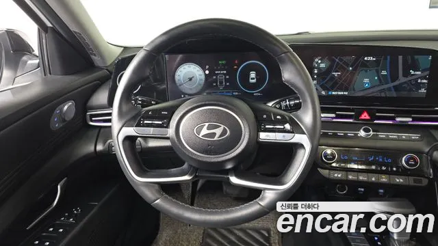 Hyundai Avante CN7 — Фото автомобиля 18