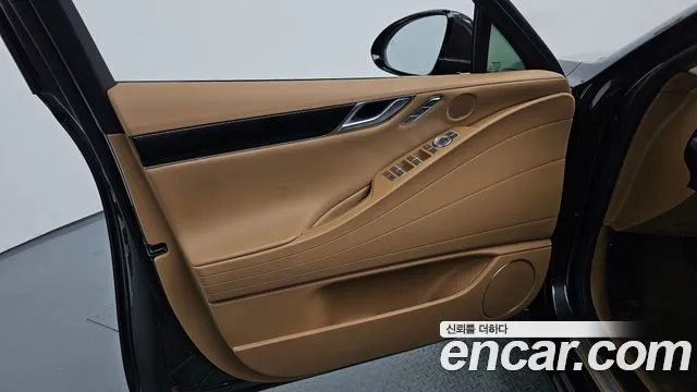 Genesis G80 Бензин 2.5 турбо AWD — Фото автомобиля 23