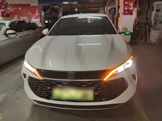BYD Qin L — Фото автомобиля 2