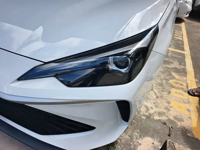 Roewe i5 — Фото автомобиля 23